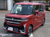 コンパクトなボディで親しみやすいデザインです。コンパクトなボディなので狭い路地でもラクラク運転できちゃいます。コンパクトでも充実の装備です。