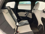 BMWを熟知したメカニックによる、360度の納車前点検。ドイツ本国と同様の教育・訓練を受けたBMW専門のメカニックが、360度によるポイントを徹底的に点検、整備いたします。