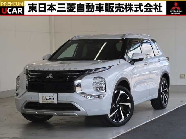 アウトランダー PHEV 2.4 ブラック エディション 4WD