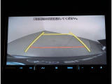 後方確認に便利なバックカメラ装備!!狭い駐車場や後方が確認しづらい場所に駐車するときや、車を切り返す時に安心の装備です!!