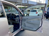 いつでも綺麗な状態をお客様に見て頂けるよう全車クリーニングを行っております!