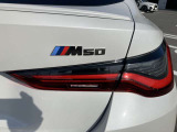 BMWの代名詞とも言えるキドニーグリル!アクティブ・エア・ストリームを採用し最先端の空力性能を実現しました。