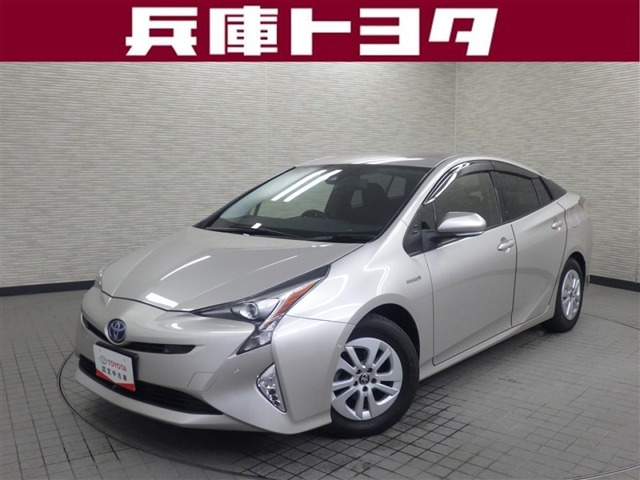 プリウス 1.8 S セーフティ プラス