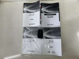 【キーレス】少し離れた場所からでもボタン一つでドアの開錠・施錠ができるのでとっても便利!