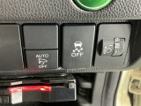 運転席から操作しやすい各種スイッチ