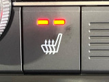 【シートヒーター】寒い日に重宝するシートヒーター!エアコンより早く温まってくれるので寒がりの人も安心ですね♪エアコンの温風は乾燥するから苦手、という方にもをおすすめです。