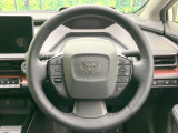 【純正革巻きステアリング】上質な革を使用することで、手にしっかり馴染みとても運転しやすいハンドルです♪