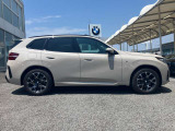 ★BMWエマージェンシーサービス:24時間、様々なトラブルの応急処置のアドバイス、出張修理やレッカー手配、お客様の交通手段やホテルの確保、そして場合によっては、その費用までをも負担するというサービスで
