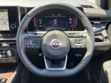 ハンドルの操作感は軽々としているため運転がしやすいです!