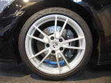 19/20 インチ Carrera ホイール フロント: 8.5 J x 19 ET 52 + 235/40 ZR19