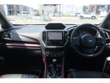 0次安全とは車の基本設計を工夫し安全性を高めて事故に遭わないための考え方です。そのためスバルの車は視界設計やドライビングポジションなど細部までこだわり抜いて作られています。
