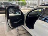 BMW Premium Selection 調布/〒182-0015東京都調布市八雲台2-14-1/TEL.042-426-1166/営業時間:10:00-18:00