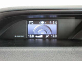 運転に役立つ情報を分かりやすく表示するマルチインフォメーションディスプレイ。