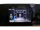 メーター内のディスプレイには運転をサポートするさまざまな情報を表示。