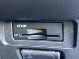 【ETC2.0ユニット】日産オリジナルナビゲーションとの連動モデル。充実のETC機能に加え、先進機能を搭載して次世代の運転支援サービスを受けることができます。