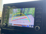 【バックカメラ】駐車時に後方がリアルタイム映像で確認できます。大型商業施設や立体駐車場での駐車時や、夜間のバック時に大活躍!運転スキルに関わらず、今や必須となった装備のひとつです!