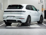 カイエン E ハイブリッド ティプトロニックS 4WD 