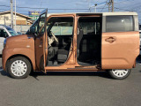 大きく開くドアで乗り降りらくらく☆