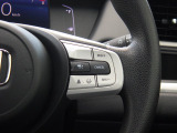 Hondaセンシングの機能のひとつ、アダプティブクルーズコントロール付!アクセルから足を離しても設定したスピードと前車との車間を保ち走行してくれます!車線維持もアシスト☆高速道路で疲労軽減ですね☆