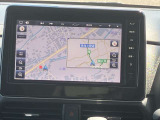 日産純正9インチメモリーナビ(MM223D-L)装備。スマートフォンによる部分地図更新、Bluetooth接続での音楽視聴、快適な画面操作と高音質なオーディオ再生。