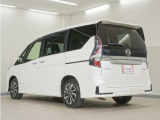 当社では、お客様に安心してお車をお選びいただくため、ご購入前に現車のご確認をお願いしております。