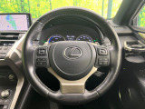 【シートヒーター&ベンチレーション】夏場は涼しい風でお尻や背中の熱やムレを防ぎ、冬はエアコンよりも早く温まってポカポカに!季節を問わず快適に過ごせます。