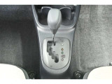 ミッションはCVTを搭載しておりますのでシームレスな加速と低燃費を体験できます。