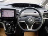 清潔で広々した座席です!是非、現車を見て体感してみてください。