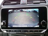 駐車に便利なバックモニター搭載車です。後方の映像が見えるのでバックも安心です。
