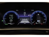 マルチインフォメーションディスプレイ付きのメーターです!エコ運転へ導く多彩な情報を表示してくれます。