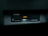ETC2.0装備♪従来のETCの高速利用料金の収受だけではなく、渋滞回避や安全運転支援といったドライバーに有益な情報を提供してくれます♪