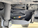 お車を安心してお乗りいただく為には、足回りの定期点検が欠かせません。サービスサポート(有償保証)では無料点検もご提供しており、安心のカーライフをお過ごしいただけるサポート体制が整っています。