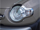 【ヘッドライト】省電力で長寿命の明るく運転しやすいLEDヘッドランプです。明るく照らすので暗い夜道からお客様を守ってくれます。お近くのスズキ自販島根までお越しください。