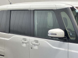 プラスチックバイザーがない分デザインもすっきり★洗車の時の窓拭きもラクラクです!