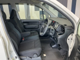 車内は徹底的にクリーニングされているので、快適にお乗りいただけます。