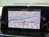 Nissan Connectナビゲーションシステムが装着されてます。