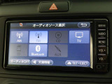 ナビゲーション付き。タッチパネル式で使いやすく、お出かけもラクラクです。