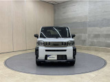 お車購入のポイントとなるフロントマスクです。軽自動車でも迫力あるデザインですね☆☆