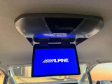 【フリップダウンモニター】付き☆後部座席に座りながら大画面でTVやDVDをお楽しみいただけます♪