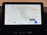 純正ナビを装備。タッチパネル式で使いやすく、お出かけもラクラクです。