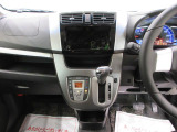 中古車は一物一価、同じようなお車でも、整備状況、外内装の状態など様々です。