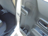 この車種だけの装備!傘立て。あるとやっぱり便利です