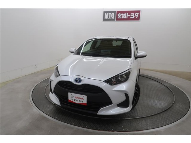 ヤリス 1.5 ハイブリッド X E-Four 4WD