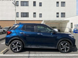 ゆとりある広々とした車内空間は、ドライブを始め買い物やレジャーなど、幅広く活躍します。一人でもみんなとでもお出かけを楽しみましょう!