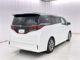 走りにこだわりながら収納力も持ち合わせたお車です。荷物を載せて軽快なドライブを楽しめますよ♪