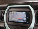 駐車時にサポートしてくれるバックモニター付き!