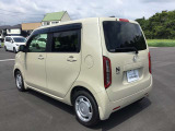 急速充電対応USBジャック、プラズマクラスター搭載フルオートエアコン、運転席シートヒーターを標準装備した充実仕様です。