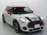 MINIオーナーのために設計されたオリジナルのMINI自動車保険がございます。車のことは全ておまかせください。