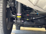 お車を安心してお乗りいただく為には、足回りの定期点検が欠かせません。サービスサポート(有償保証)では無料点検もご提供しており、安心のカーライフをお過ごしいただけるサポート体制が整っています。