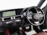 ★使いやすさや安全性を追求したステアリング周り!高級車ゆえにスイッチ類が多いのも特徴ですね!考え尽くされた配置ですぐに使いこなす事が出来ますのでご安心下さい!是非、体感してみて下さい!!